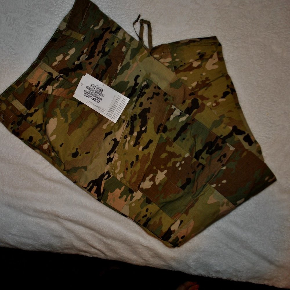 NWT OCP Pants MED REG